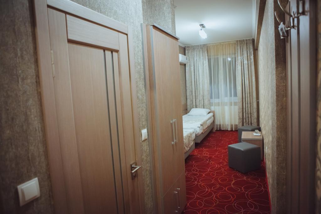 Двомісний номер економ-класу з 2 односпальними ліжками